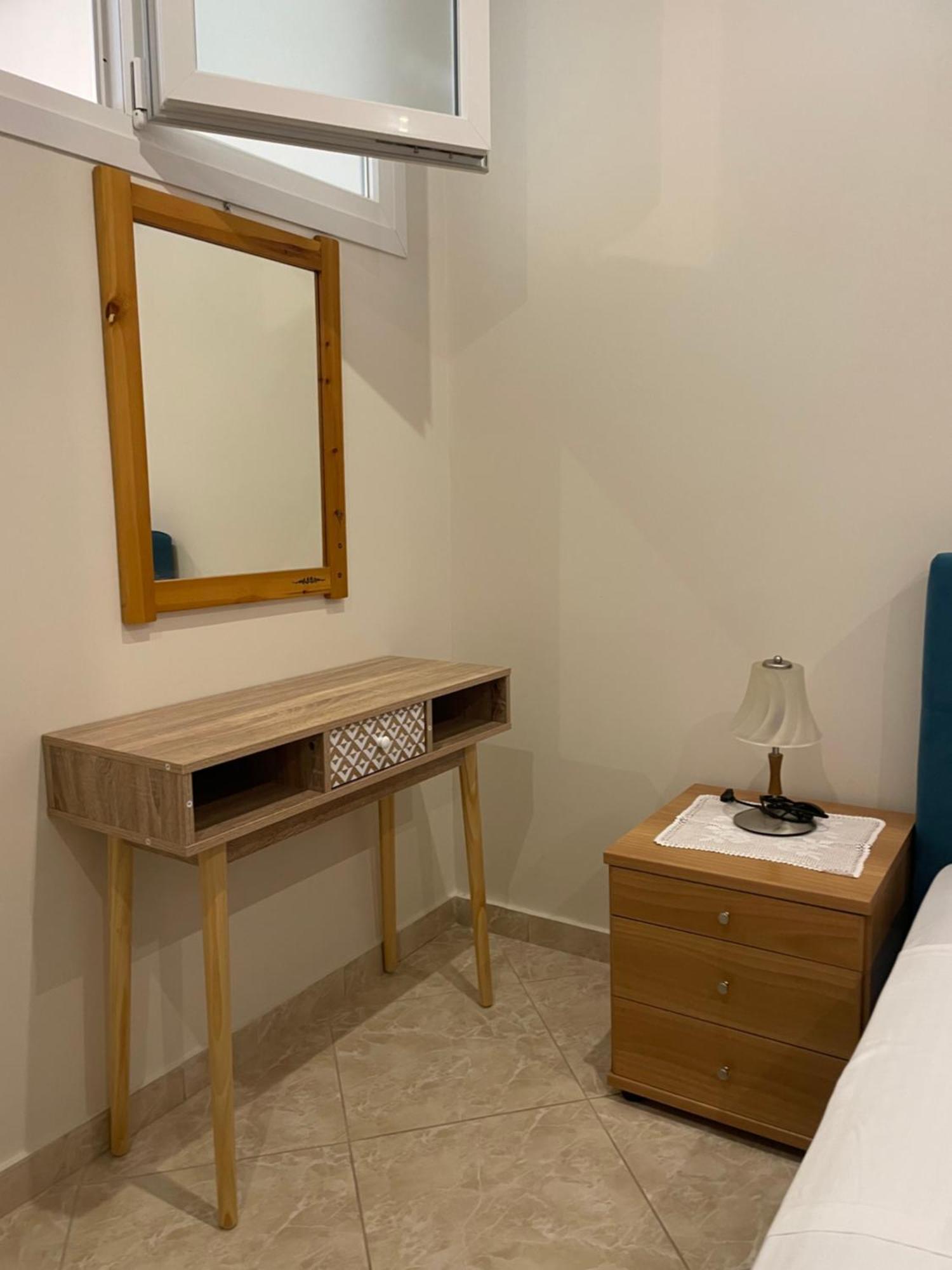 Leonora'S Apartment Prínos Dış mekan fotoğraf